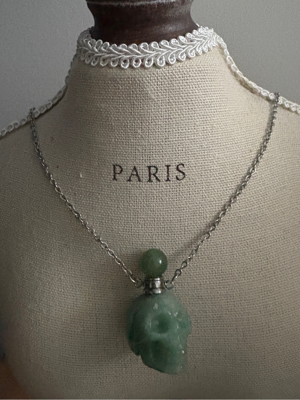 moving sale 💕 - gemstone skull pendant necklace